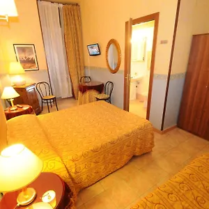 Sweet 2*, Roma Italia